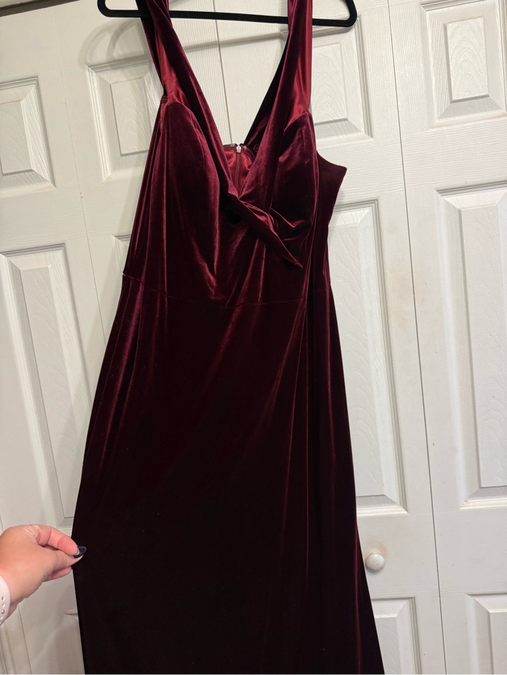 Women’s Velvet V-Neck Evening Dress in Deep Burgundy- off the shoulder dress